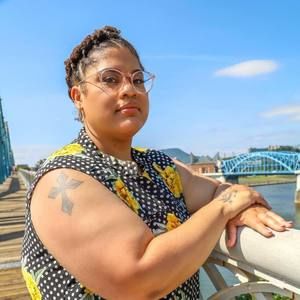 Meet your Posher, Marie